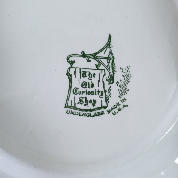 Old Curiosity Shop Plate Forest Green - Picture 2 of 3
